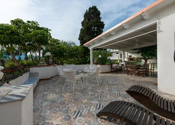 别墅 With Pool & Jacuzzi