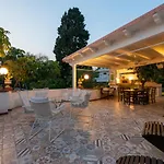 Villa With Pool & Jacuzzi Taormina