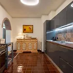 Villa With Pool & Jacuzzi Taormina