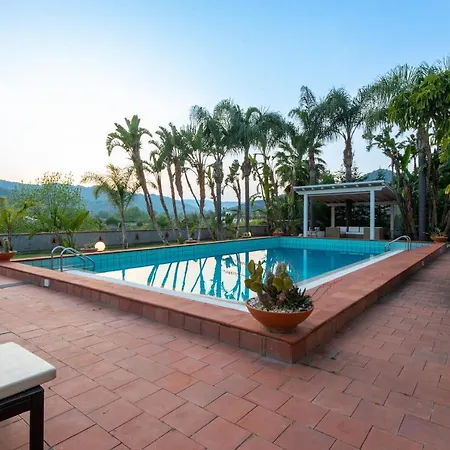 Villa With Pool & Jacuzzi Taormina