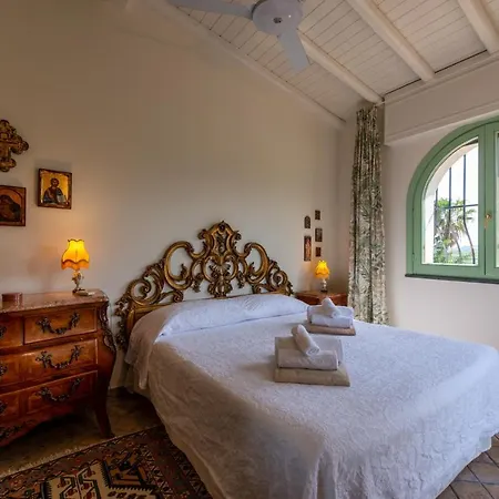 With Pool & Jacuzzi Taormina