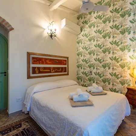 With Pool & Jacuzzi Taormina