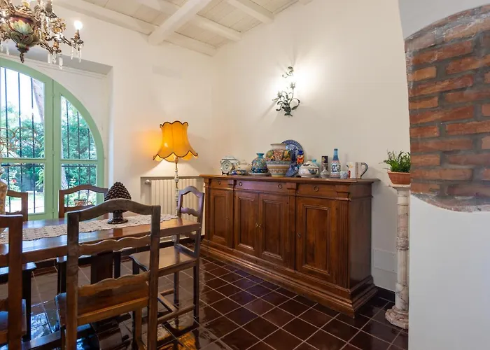 With Pool & Jacuzzi 빌라 *