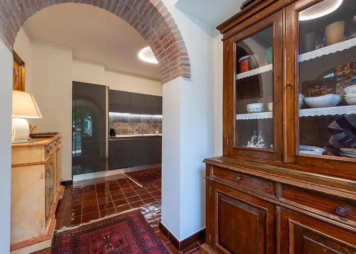 With Pool & Jacuzzi * 타오르미나