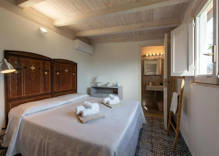 빌라 With Pool & Jacuzzi