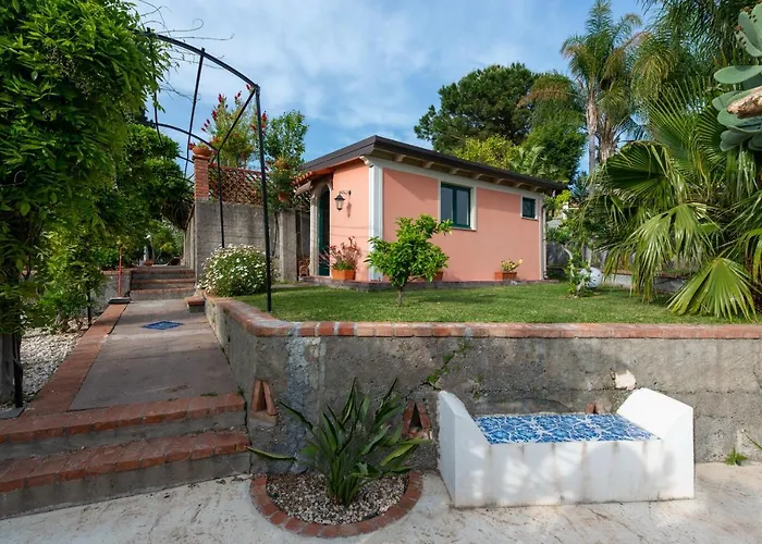 빌라 With Pool & Jacuzzi *