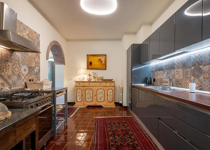 With Pool & Jacuzzi 빌라 *