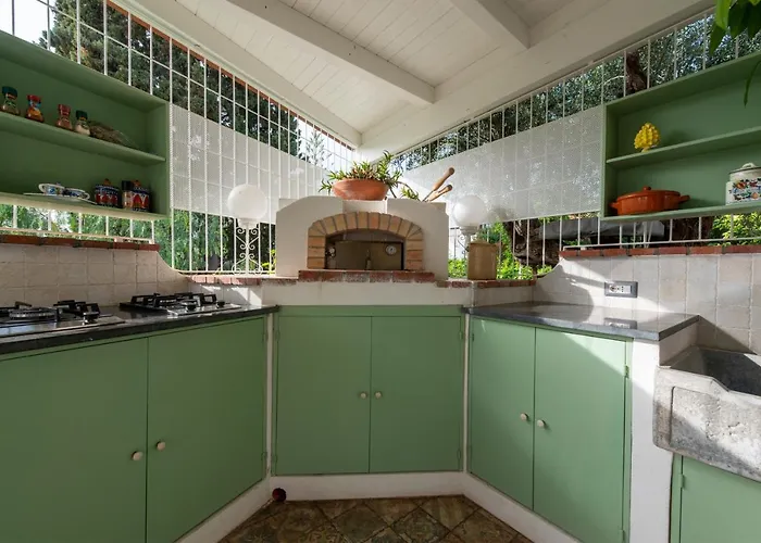 With Pool & Jacuzzi 빌라