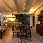 With Pool & Jacuzzi Villa Taormina