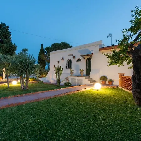 With Pool & Jacuzzi * Taormina