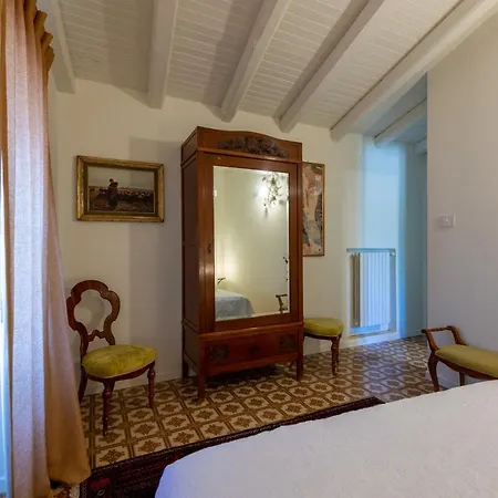 With Pool & Jacuzzi *