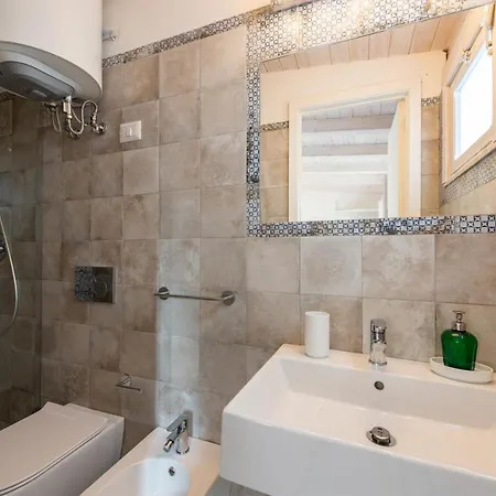 With Pool & Jacuzzi Taormina