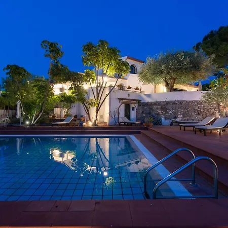 With Pool & Jacuzzi * Taormina